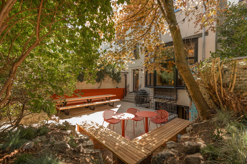 cohabs-house-schuman60-1527-coliving-brussels-shared-terrace-exterior-virtual-tour